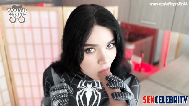 Hailee Steinfeld deepfake spider woman cosplay hot dildo solo with her body