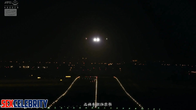 Horny stewardesses seduced innocent traveler ai Wonyoung & IU 장원영 이지은 아이브