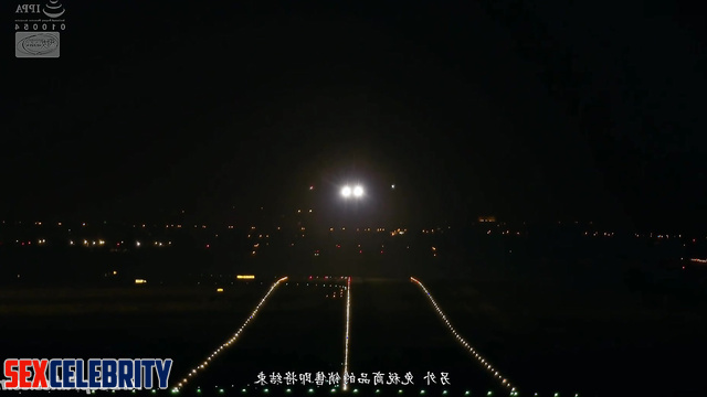 Horny stewardesses seduced innocent traveler ai Wonyoung & IU 장원영 이지은 아이브