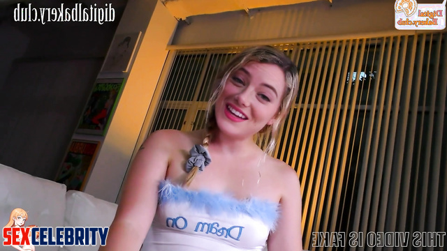 Guy jerked off at Emma Stone porn and then she came and sucked him