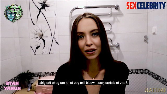 Sexy star likes making it in the toilet / Sydney Sweeney face swap