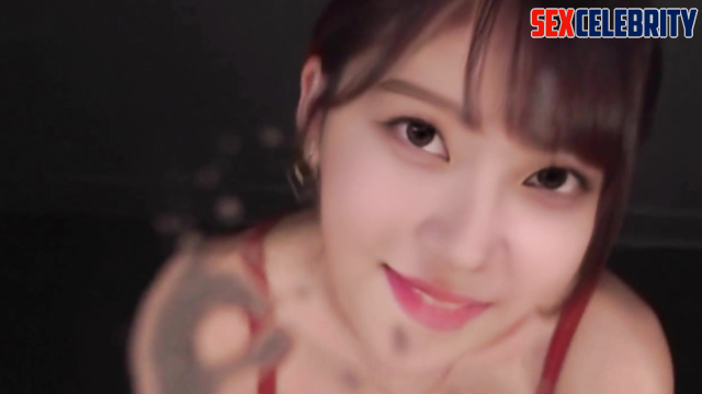She always looks at your eyes during sex, Winter in adult video 윈터 에스파
