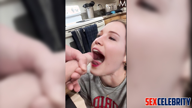 Cool sex scenes with Jennifer Lawrence - her stud cuming in her mouth now