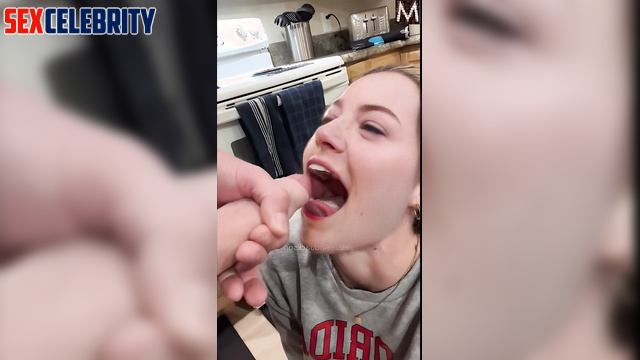 She consumes your sperm as protein, Emma Stone smart face change