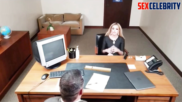 AI Scarlett Cakez on a job interview giving her future employer a blowjob