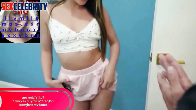 Fake Ariana Grande - Daddy wants stepdaughter's pussy