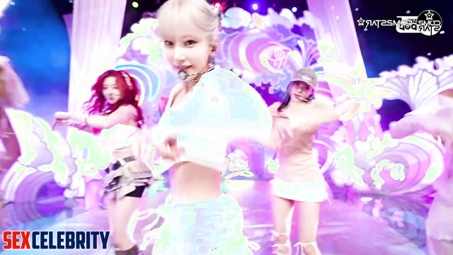(르세라핌 연예인 섹스) LE SSERAFIM pmv porn - someone leaked their sex tapes