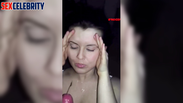 AI Amy Freeze gets a facial and flips the finger