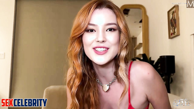 낸시 모모랜드 she knows a lot about oral sex, redhead Nancy / internet celeb