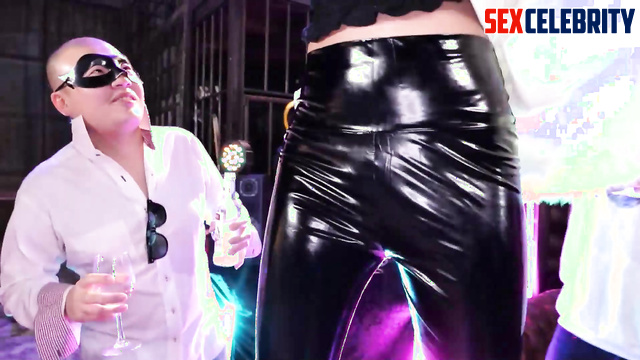 Guys had a sex party with a celebrity, Dilireba fakeapp 迪丽热巴 迪力木拉提 名人性爱