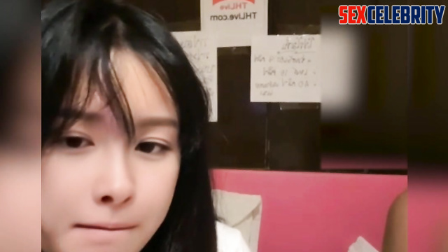 Fake NMIXX 엔믹스 Sullyoon 설윤 - She let me lick her tits