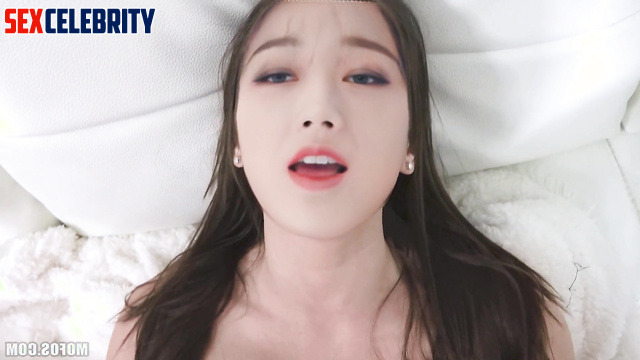 Giselle fake is fascinated by your cock and wants it in her pussy and mouth 지젤 에스파