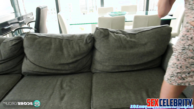 Lady masturbating naked in high heels / Kate Middleton solo adult tape