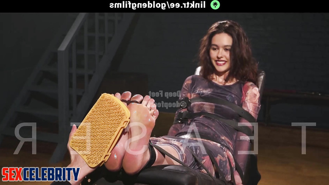 Enya Umanzor - She Can’t Stop Laughing as Her Soft Soles Get Tickled, Fakeapp
