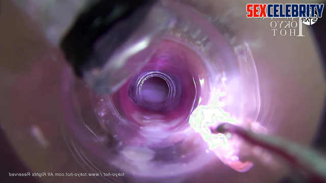 Strangers poured something strange into her, look / Handong (한동 드림캐쳐) ai