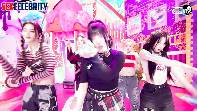 Sexy girls dance for your best erection, NMIXX (엔믹스 딥 페이크 에로틱) pmv A.I.