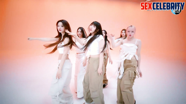 Sexy girls dance for your best erection, NMIXX (엔믹스 딥 페이크 에로틱) pmv A.I.