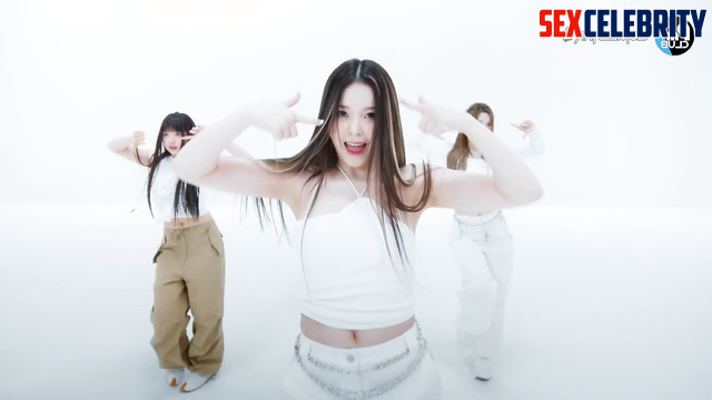 Sexy girls dance for your best erection, NMIXX (엔믹스 딥 페이크 에로틱) pmv A.I.