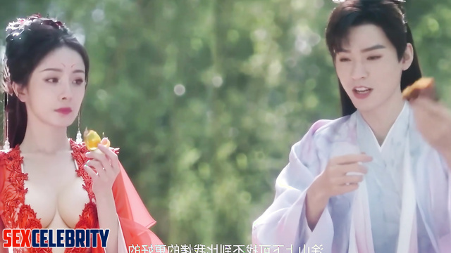 Just massage is not enough for her - Yang Mi (杨幂 中国人)