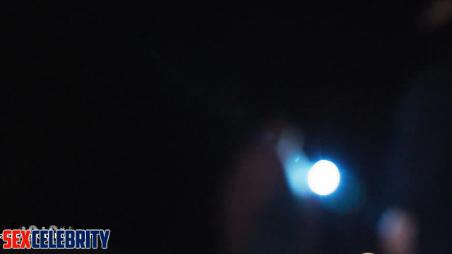 Tent ai sex scenes with jumping Emma Stone (she decided to do it)