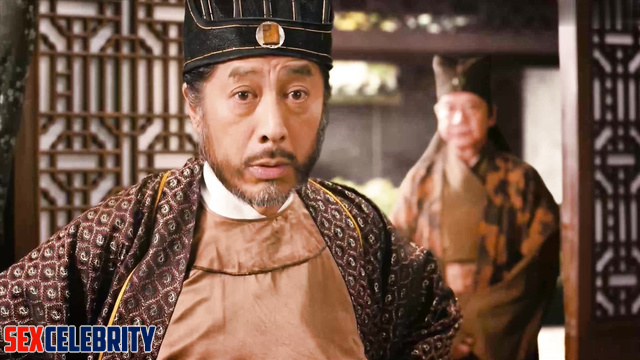 Stunning brunette Tong Liya (佟丽娅) helps the warriors to relax 人工智能