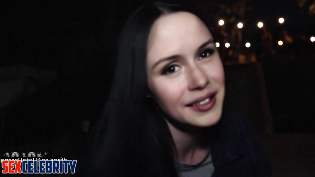 Sex scenes with Erin Moriarty in the evening tent / she really loves it