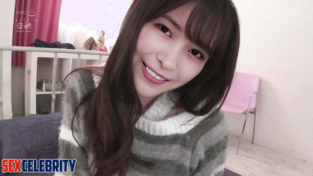 She is still very inexperienced, help her (Ryujin celeb sex) 류진 있지