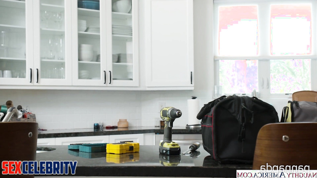 First Alanah Pearce sucked him in the bathroom and then he fucked her, ai