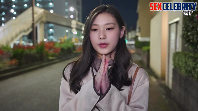 Brunette sucking a cock and enjoying cunni / Haerin (해린 뉴진스) face swap